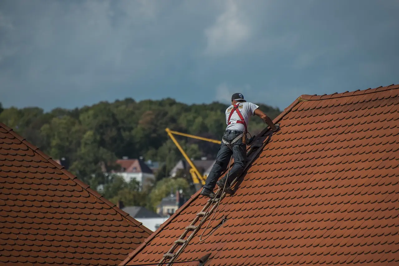 Couvreur à Poitiers : rénovation et pose de toiture avec Rénovation Confort Habitat